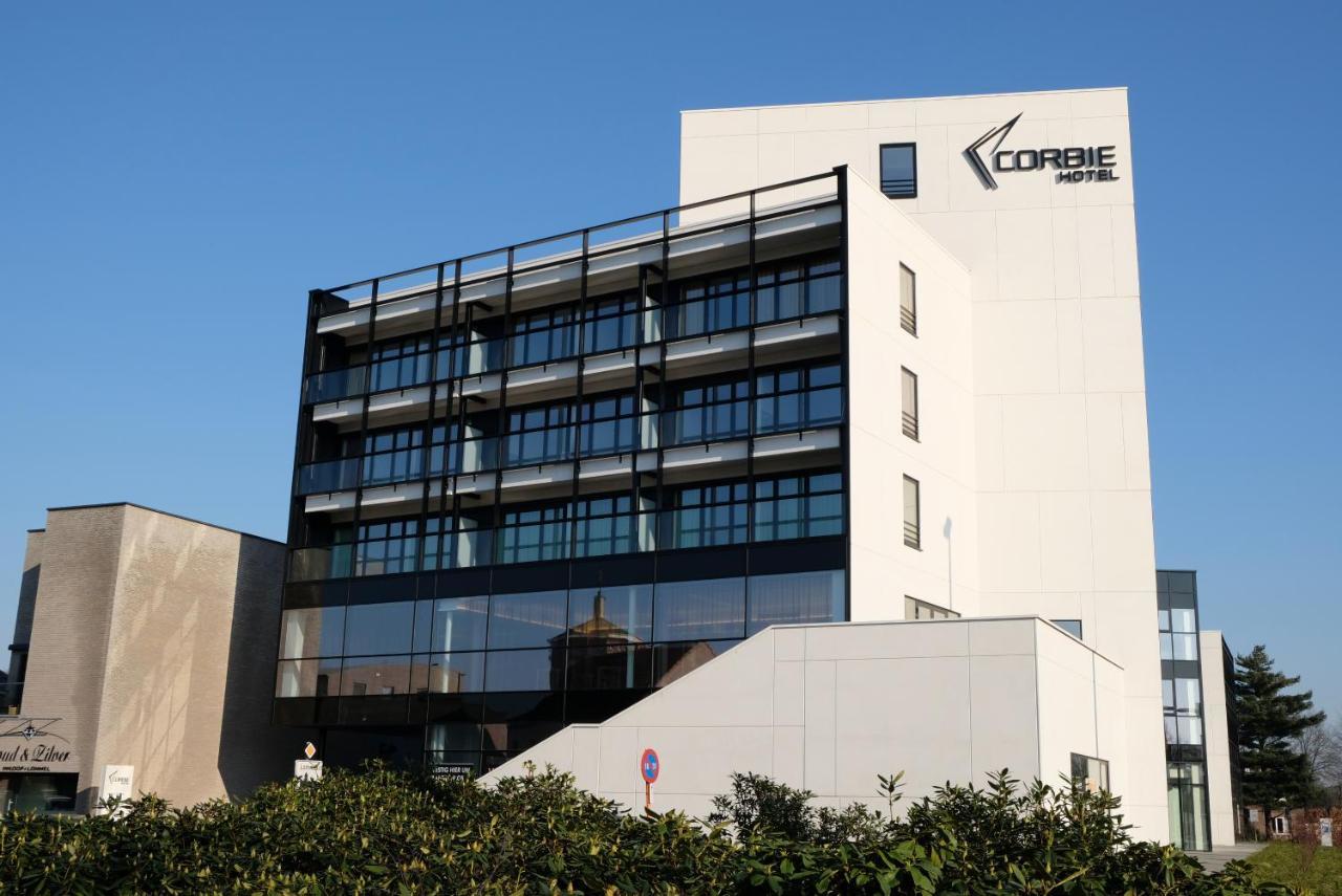 Corbie Lommel Ring Hotell Eksteriør bilde